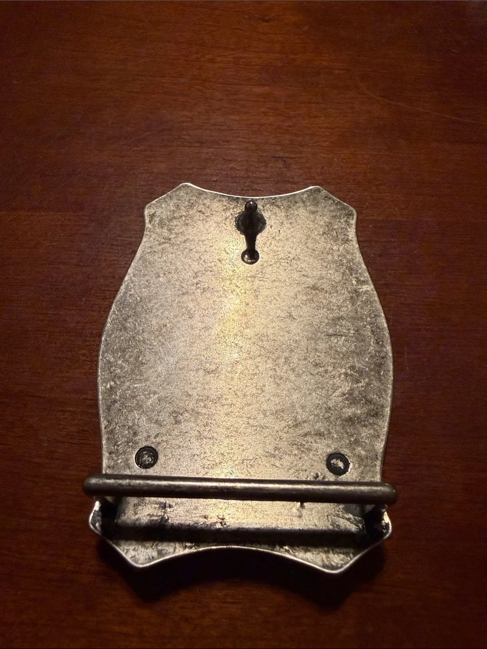 Western Saddle Embossed Metal Belt Buckle - Silver Tone